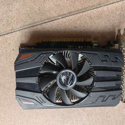 七彩虹GTX1050Ti灵动鲨4G显卡，实拍图片，挡板有生锈议价