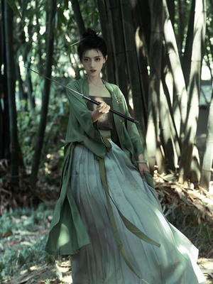 春璃2022绣花亲肤面料宋制汉服