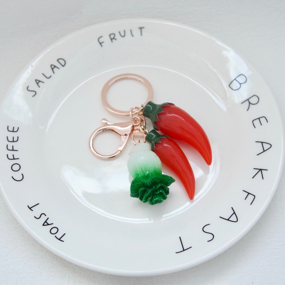 仿真迷你火红小辣椒喜庆饰品钥匙扣创意白菜红辣椒挂件钥匙圈配件