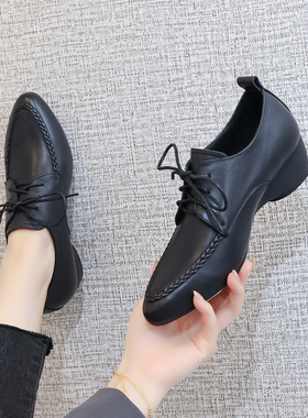 春秋小皮鞋女2026新款中跟真皮深口女鞋系带软底舒适尖头坡跟单鞋