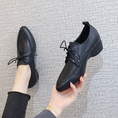 春秋小皮鞋女2025新款中跟真皮深口女鞋系带软底舒适尖头坡跟单鞋
