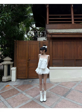 白色蕾丝花边背心女夏辣妹外穿宽松u领吊带上衣夏季无袖短款蕾丝