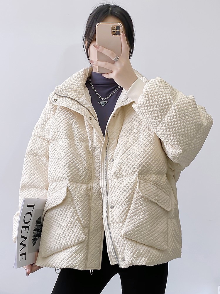 2023年新款羽绒服女小个子短款韩版宽松立领面包服白鸭绒冬季外套