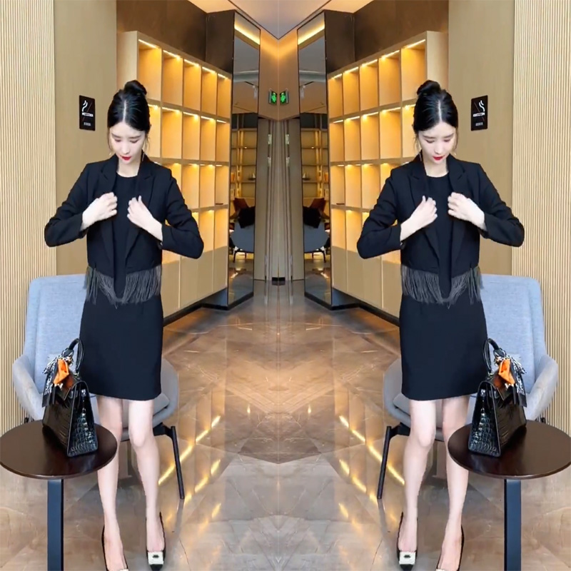 网红爆款通勤干练时尚套装裙女2023秋季长袖流苏小西装+高腰短裙m