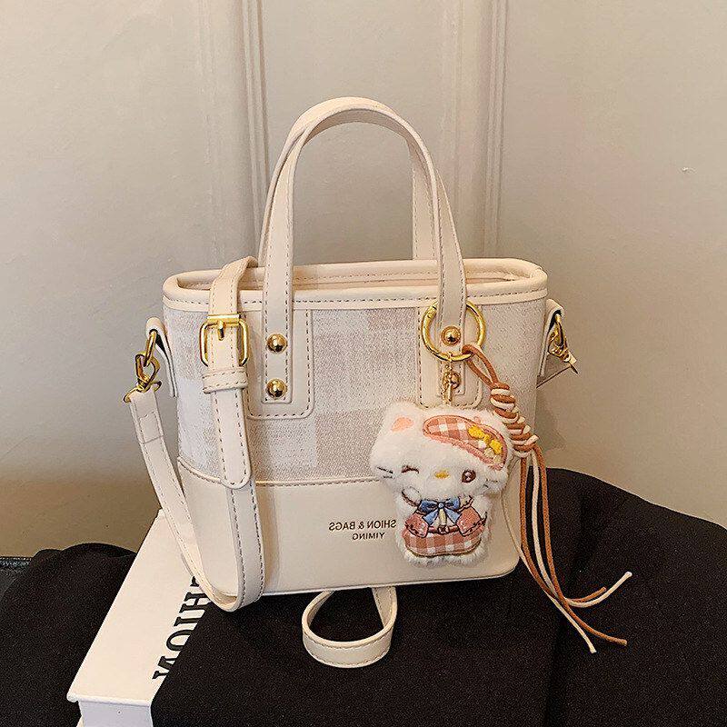 外出水桶包小时尚斜挎包女式拎包精致手提2026百搭超火新款高级感