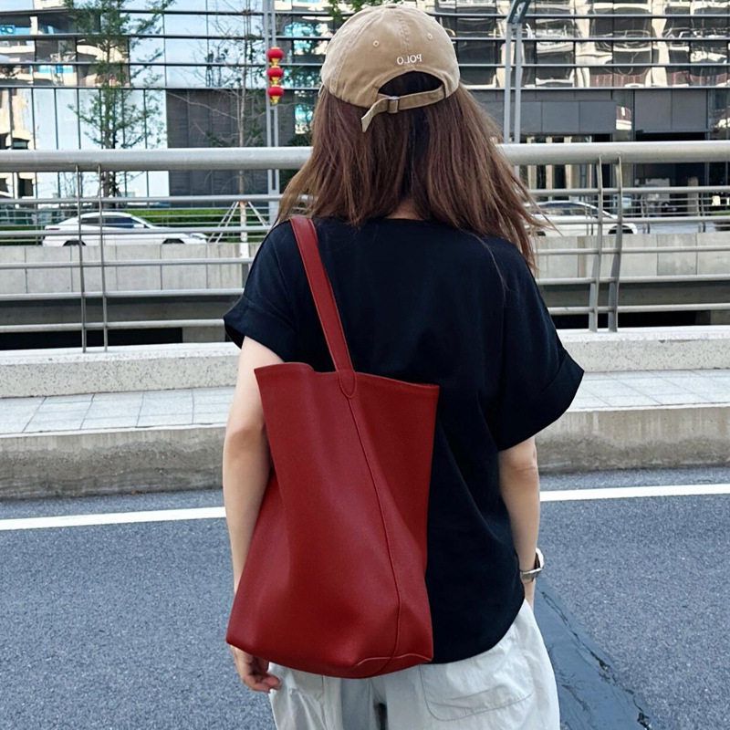 软皮红色新款水桶包2024托特小