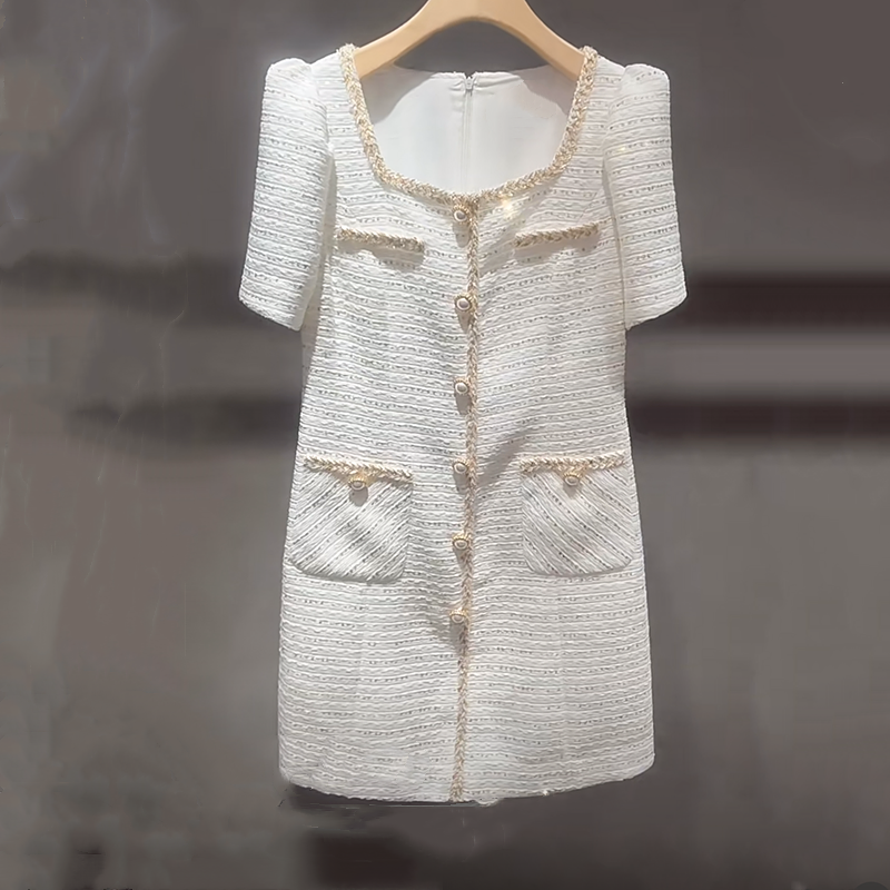 通勤高腰纯色高腰修身方领中裙