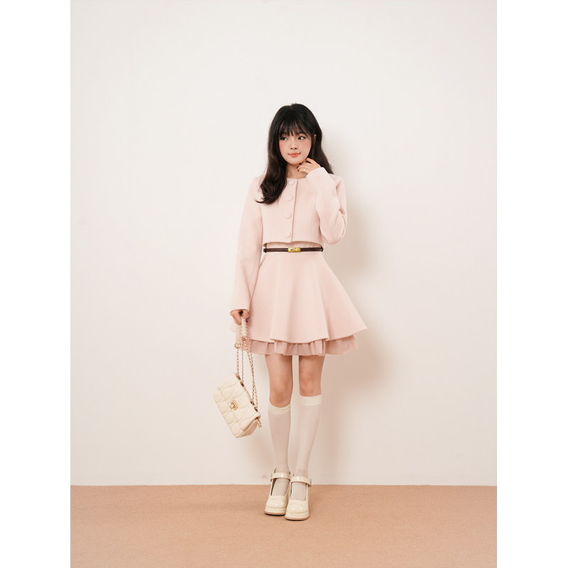 许妍穿搭法则 高级感小香风套装女粉色宽松外套收腰连衣裙两件套,女装/女士精品,时尚套装,淘宝优惠券,粉丝福利购,淘宝优惠卷