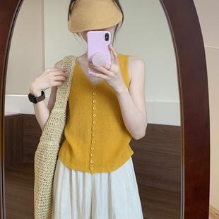上衣 话里甜美气质V领扣子背心2025夏季 新款 韩版 休闲显瘦纯色无袖