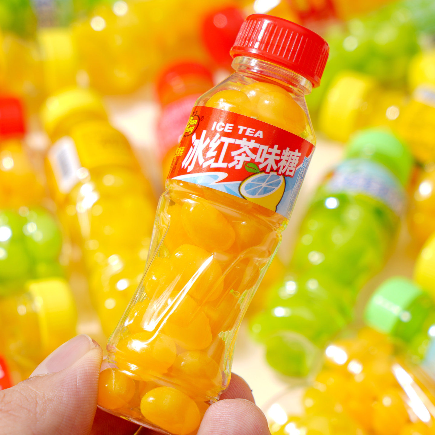 天凤茶味糖冰红茶味软糖果网红儿童节日零食柠檬茶味彩虹糖瓶装