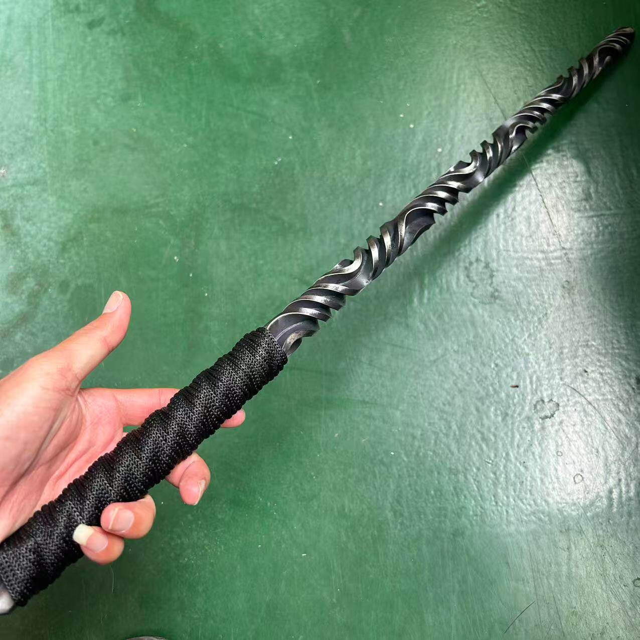 龙泉实心锰钢菲律宾短棍一体锻打车载防身保安装备防爆武术烧火棍,家居饰品,桌面摆件,淘宝优惠券,粉丝福利购,淘宝优惠卷