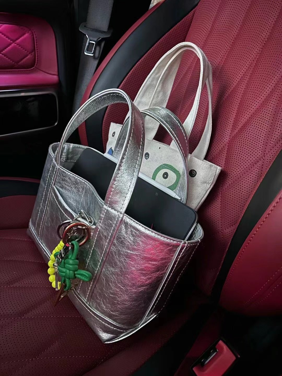 小众包包银色女包手拎包韩国东大门夏季新款托特包ins博主同款包