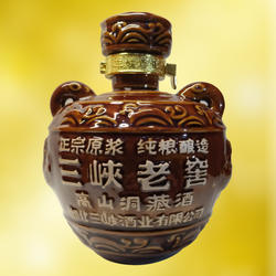 纯粮食酿造高山生态洞藏原浆老窖酒湖北恩施野三关三峡礼盒坛装