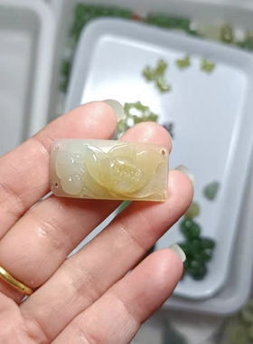 和田玉手牌女士精品手饰莲花特色雕花天然保真玉石手链珠串手环款