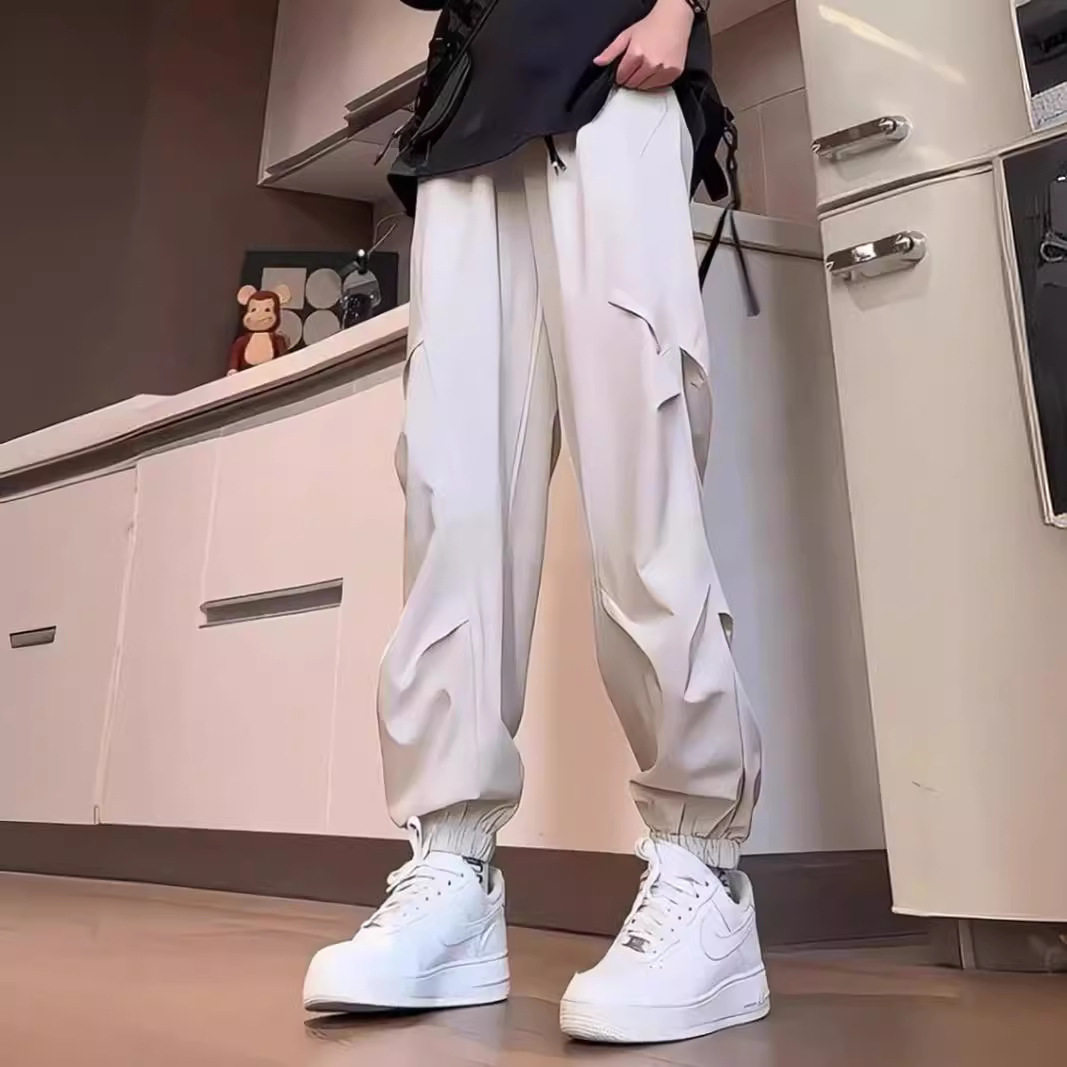 褶皱冰丝速干裤男夏季薄款设计感伞兵工装裤宽松束脚运动休闲长裤