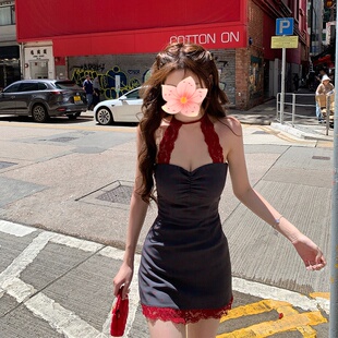 纯欲风甜辣可爱千金波点蕾丝挂脖吊带连衣裙女夏显瘦性感包臀短裙