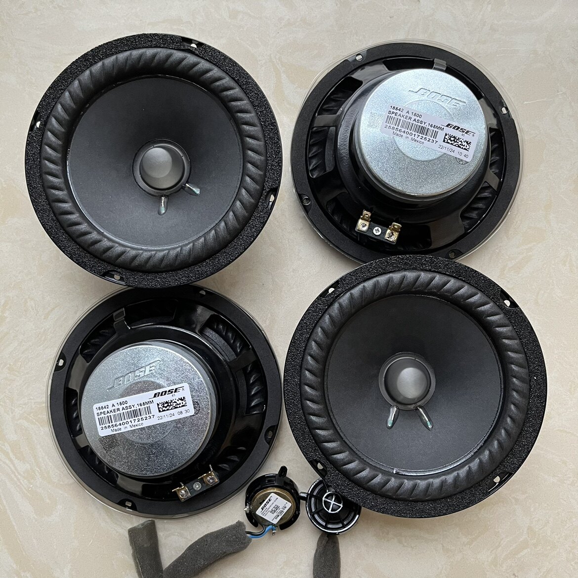 进口原装红旗拆车博士bose6.5寸汽车喇叭中低音响无损改装套装