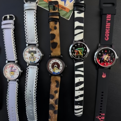 MINISO/名创优品疯狂动物城2联名手表潮玩盲盒周边女礼物朱迪尼克