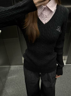 LK STORE LKOD2025条纹衬衣领lk字母毛衣v领假两件长袖针织修身女