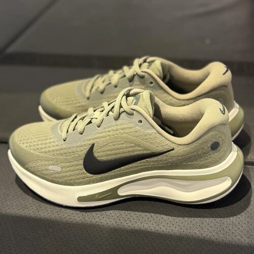 Nike Journey Run耐克男款公路长跑圆头支撑运动跑步鞋FN0228-302