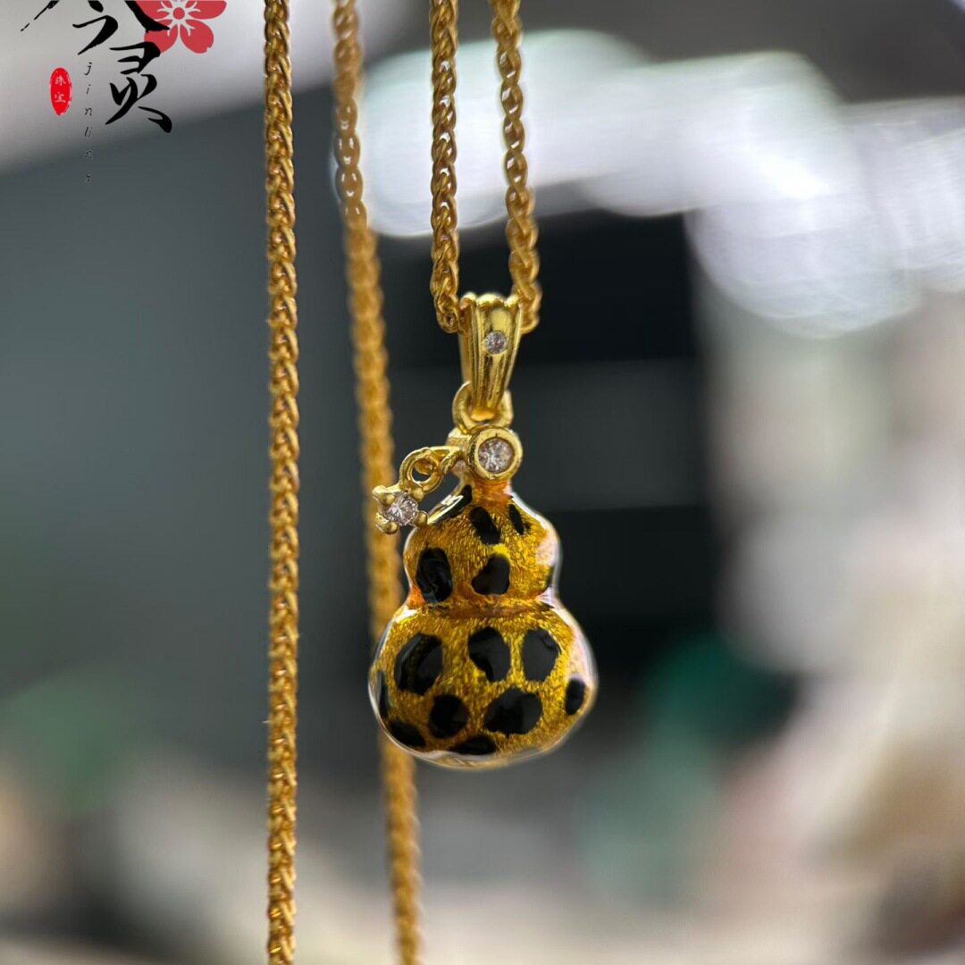 金色新款复古豹纹葫芦吊坠同款项链女款毛衣链首饰品小众设计