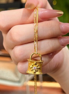 金色镶钻锁包吊坠女轻奢小众