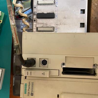 可编程TSXP57303AMTSXP57304MTSXP57203MTSXP57204M控制器