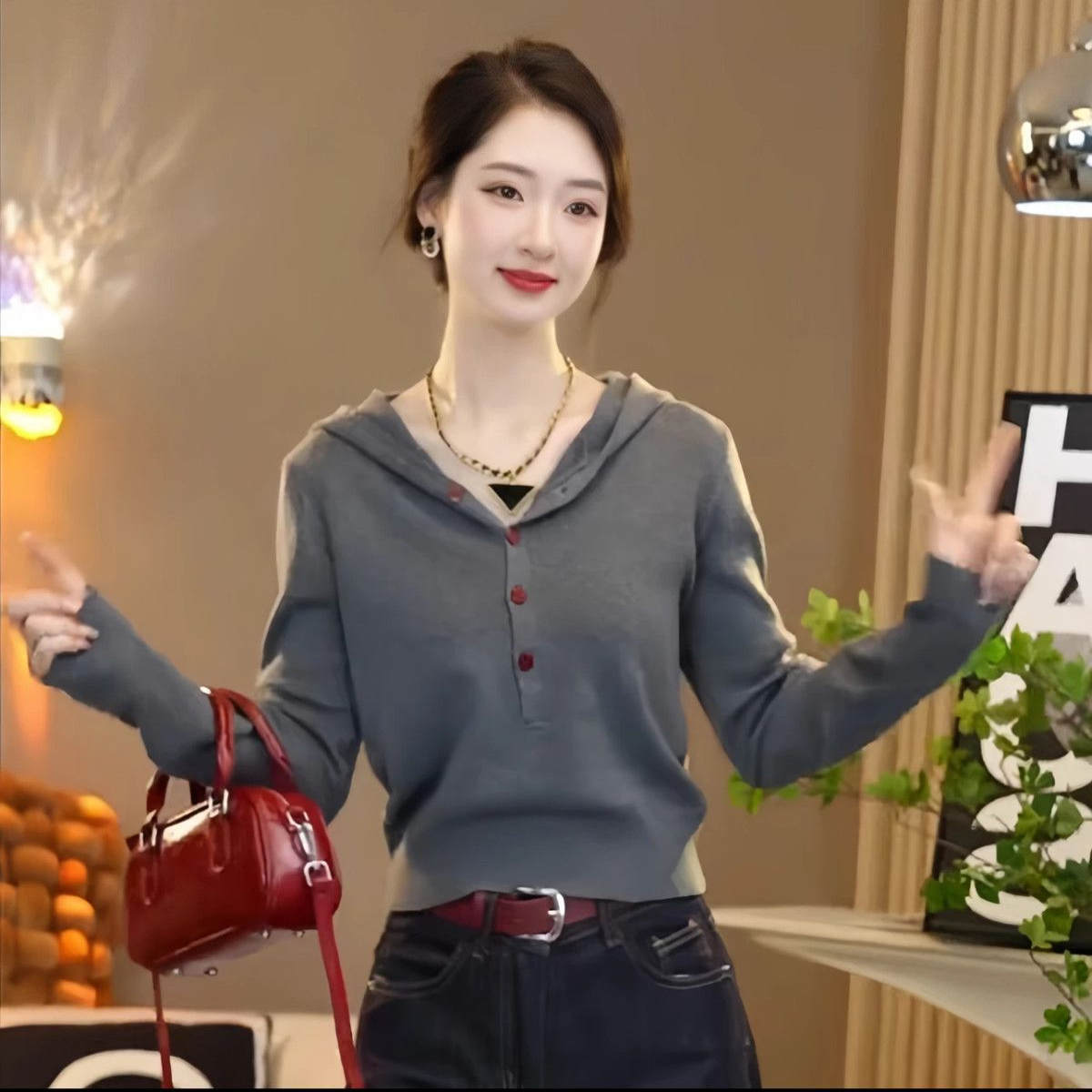 欧货设计感小众简约连帽毛衣女秋季2025新款百搭时尚洋气针织上衣