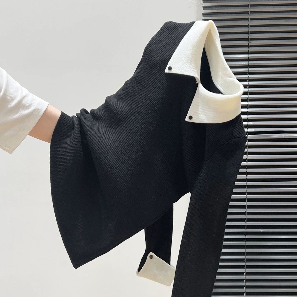 宽松显瘦【80-135斤】高级感拼色Polo领上衣女秋冬内搭洋气针织衫