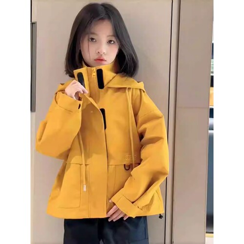 玫瑰的故事刘亦菲抗风冲锋衣加绒内胆春秋外套女童户外黄色登山服