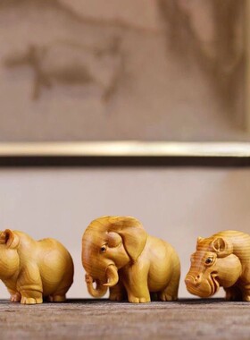太行崖柏木雕刻手把件玩手工家居动物小摆件犀牛大象河马非洲三宝