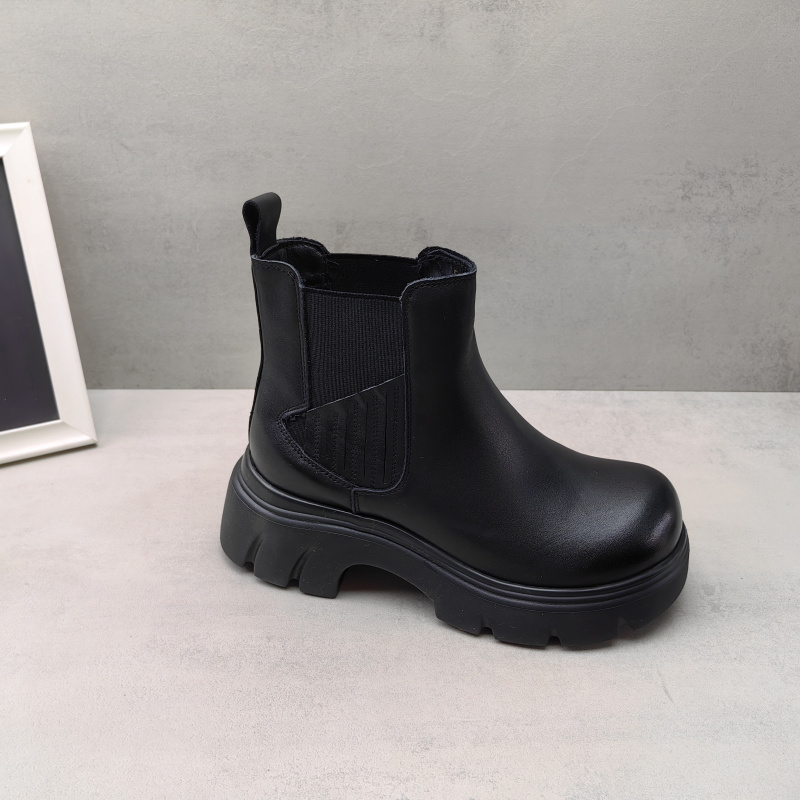 秋冬真皮加绒圆头粗跟切尔西女靴