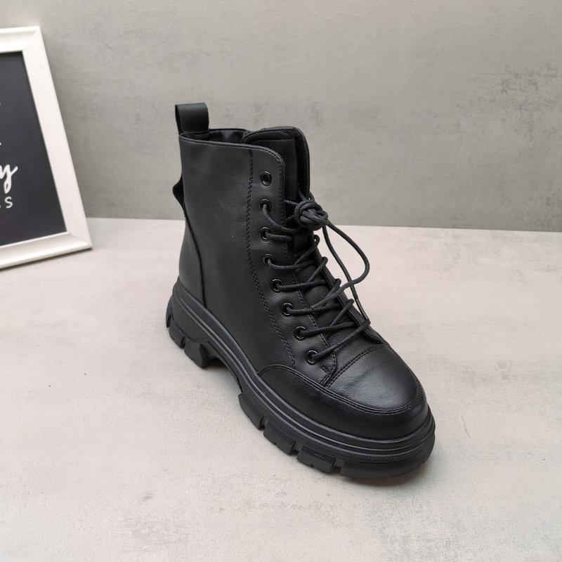 真皮加绒保暖防滑粗跟马丁靴女