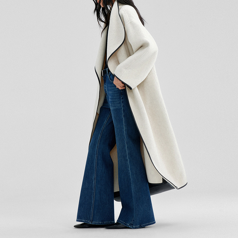 双面毛呢外套25秋冬新款大翻领白色宽松韩系撞色长款保暖大衣女