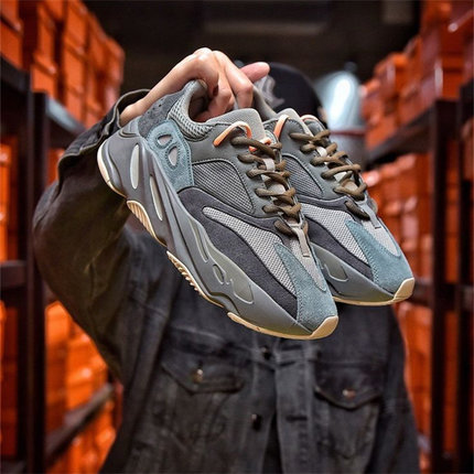 Adidas/阿迪达斯 Yeezy Boost 700 椰子700 水鸭蓝跑步鞋 FW2499