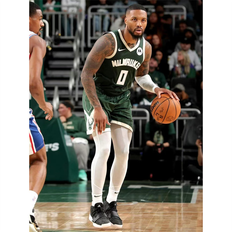 Adidas/阿迪达斯 Dame 8 利拉德8 黑色 中帮实战篮球鞋 IG8084