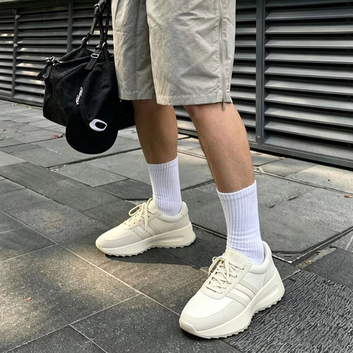 Adidas/阿迪达斯 三叶草 FEAR OF GOD FOG联名 低帮休闲鞋 IH2275