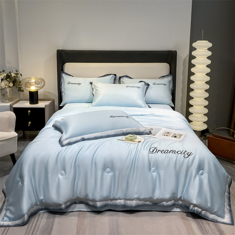 夏凉被四件套空调被薄被子双人床水洗冰丝夏被单人1.5m被芯三件套