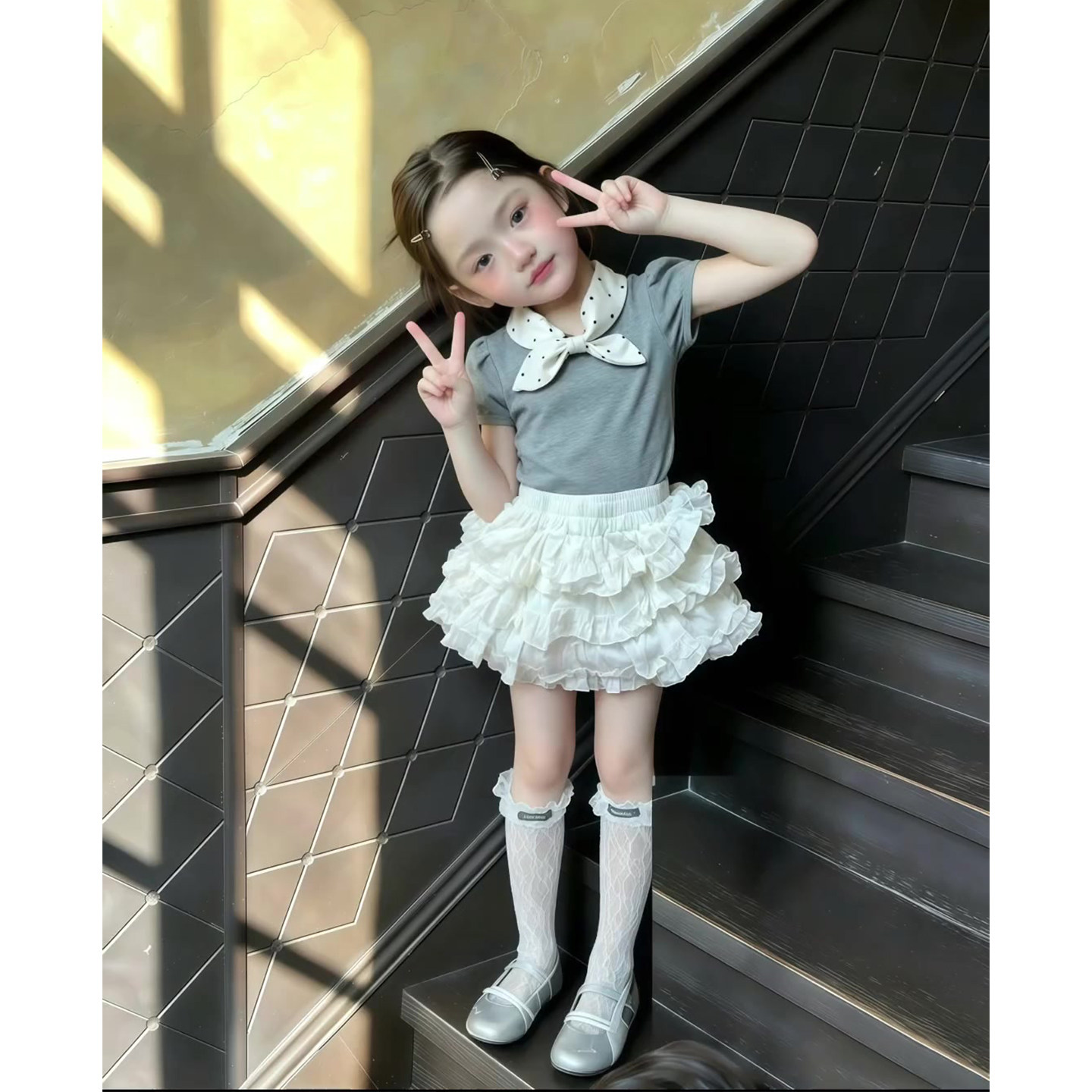 女童2026新款夏套装学院风今年流行爆款巨好看灰色纯棉t恤蛋糕裙