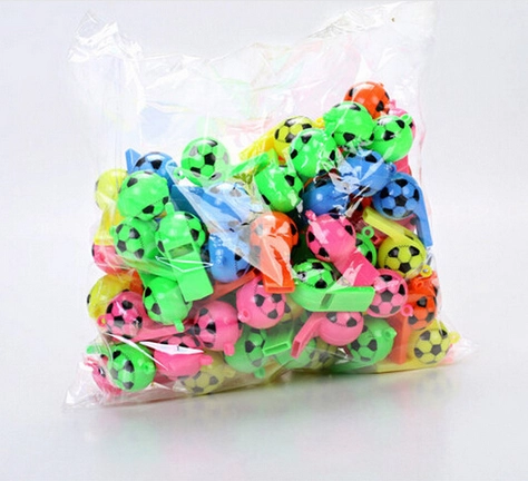 Место активного снабжает свисток цвет детского свиста.