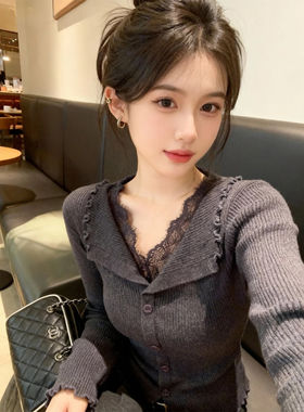 黑色v领蕾丝边修身针织衫