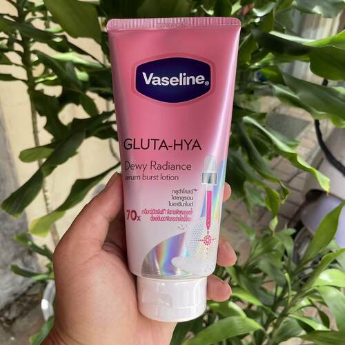 新版泰国凡士林vaseline gluta hya高浓度烟酰胺白全身体乳290ml