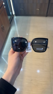 暴龙6112 2026新款偏光太阳镜女款大框显瘦防紫外线开车眼镜