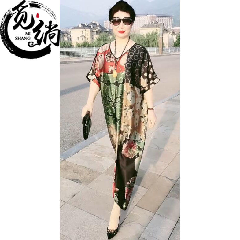 阔太太显瘦气质宽松优雅连衣裙