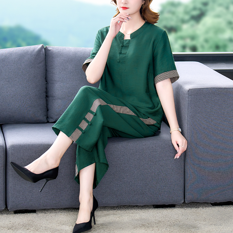 高端棉麻套装女士夏季穿搭一整套2025新款妈妈夏装亚麻上衣两件套