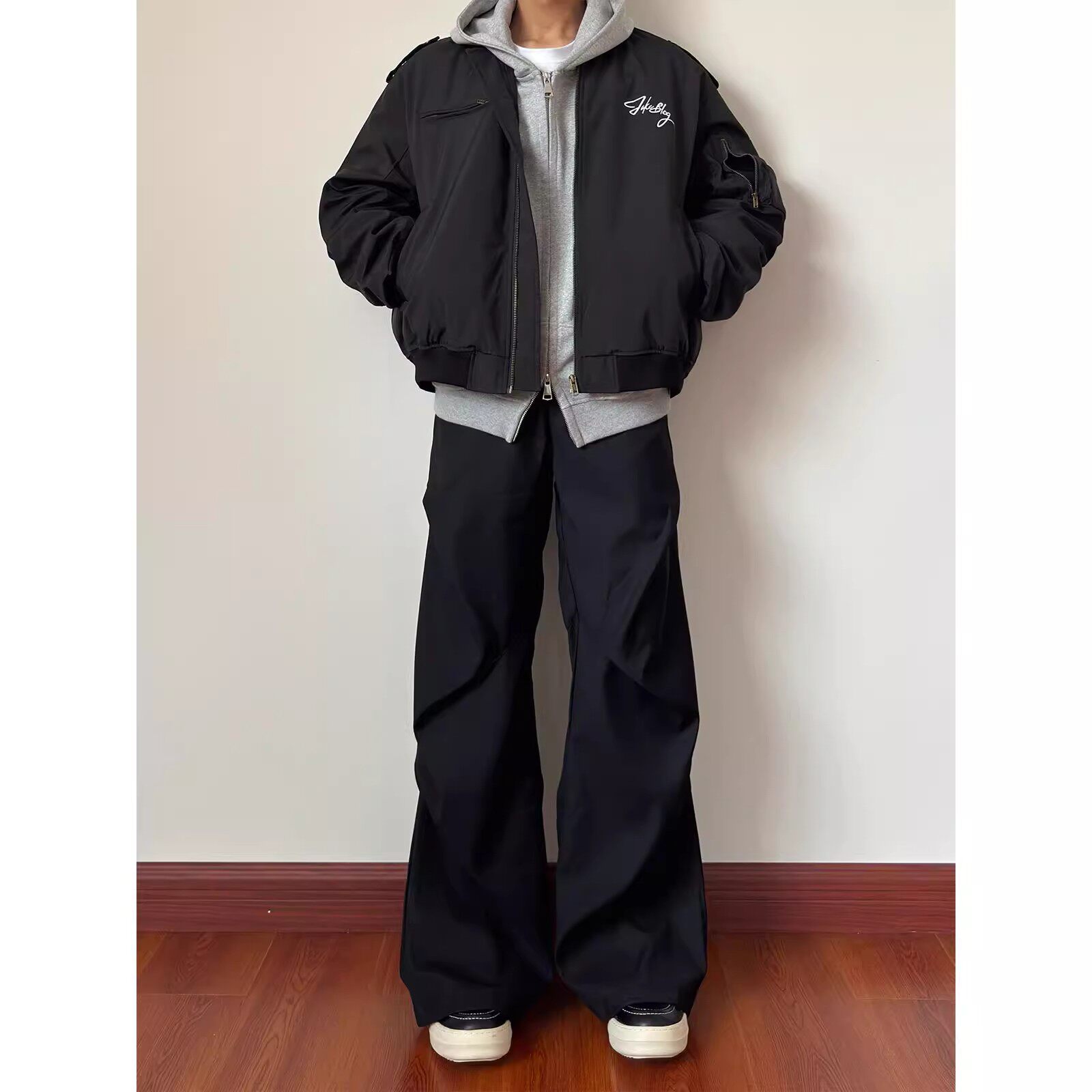 春夏季美式小众褶皱拖地西裤宽松垂感直筒微喇休闲裤黑色长裤子男