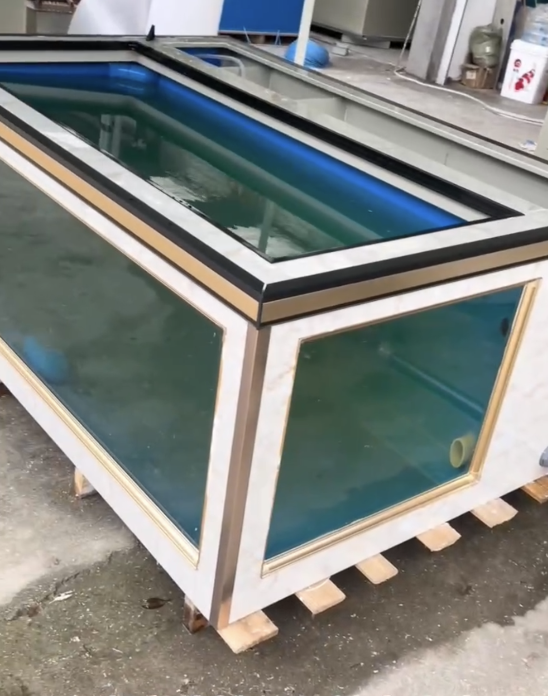 锦鲤地缸轻体地缸大理石色两面观赏鱼缸防跳网可移动户外室内鱼缸