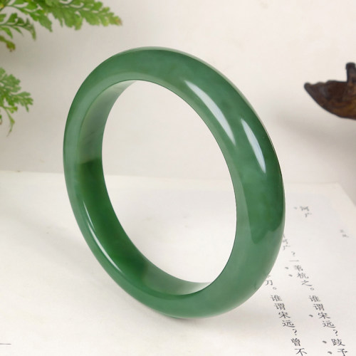 正品和田玉细腻出油老料碧玉手镯玉镯子 内径60mm 重62.71克