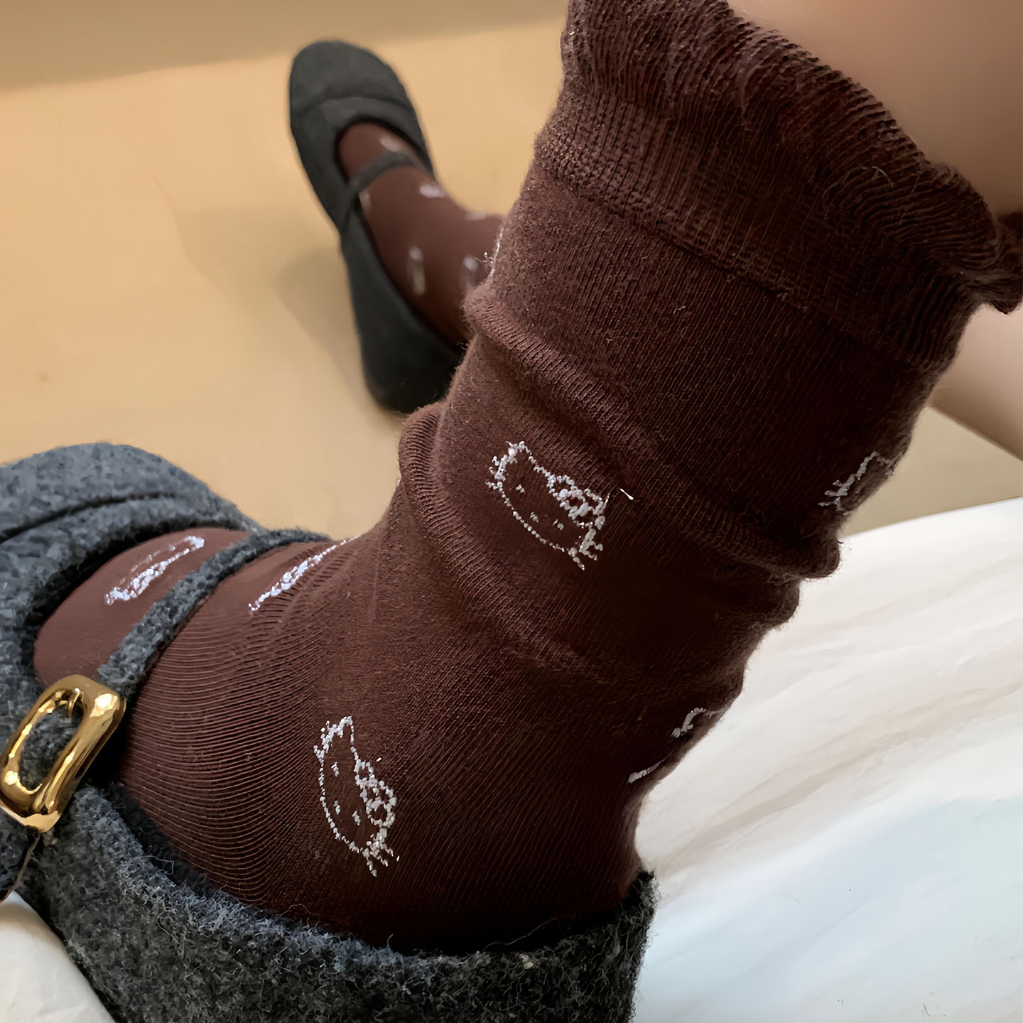 白色袜子女秋冬季纯棉无骨KT猫中筒袜日系花边堆堆袜卡通可爱长袜