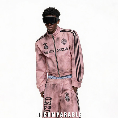 朱志鑫同款粉色四条杠卫衣外套男